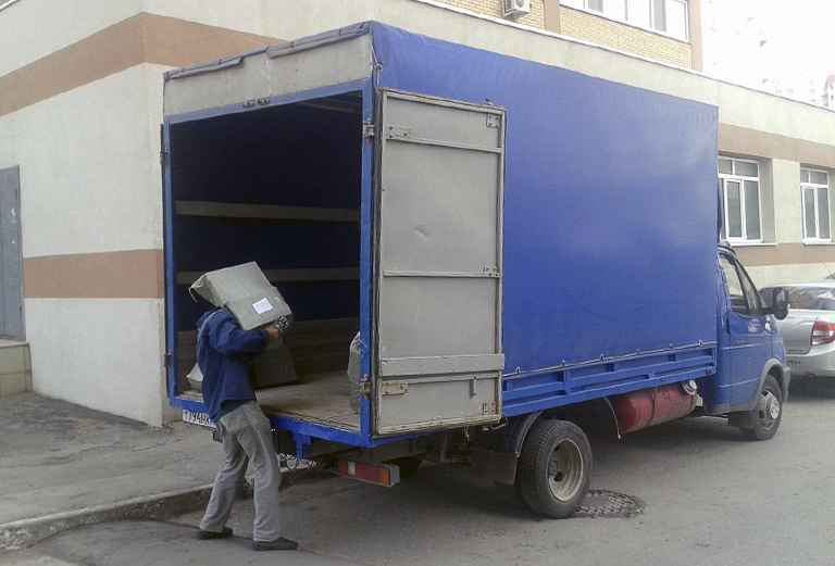 Автомобиль для перевозки коробок попутно из Воронежа в Старый Оскол