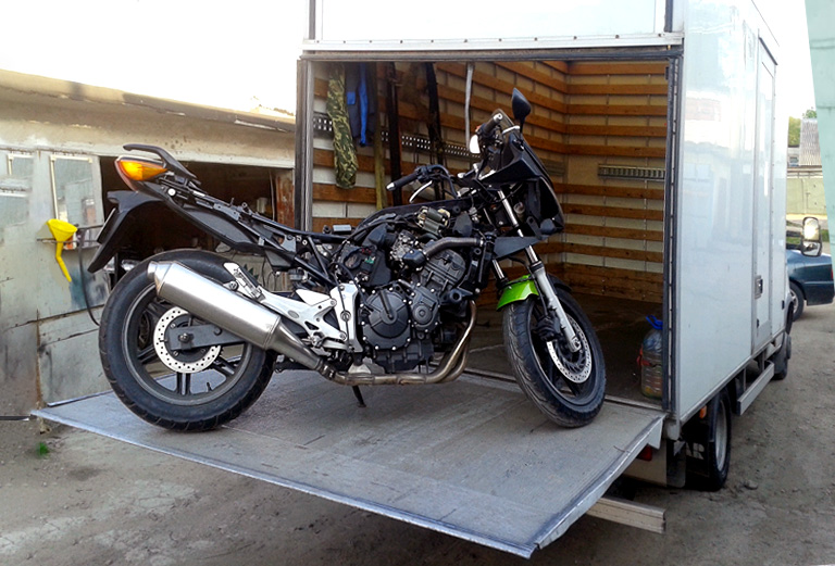 Перевозка мотоцикла из Любина в Омск