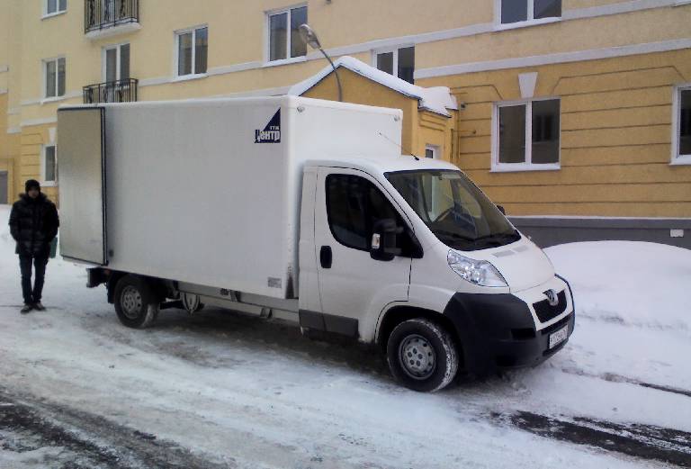 Сколько стоит доставка дивана из Москва в Москва
